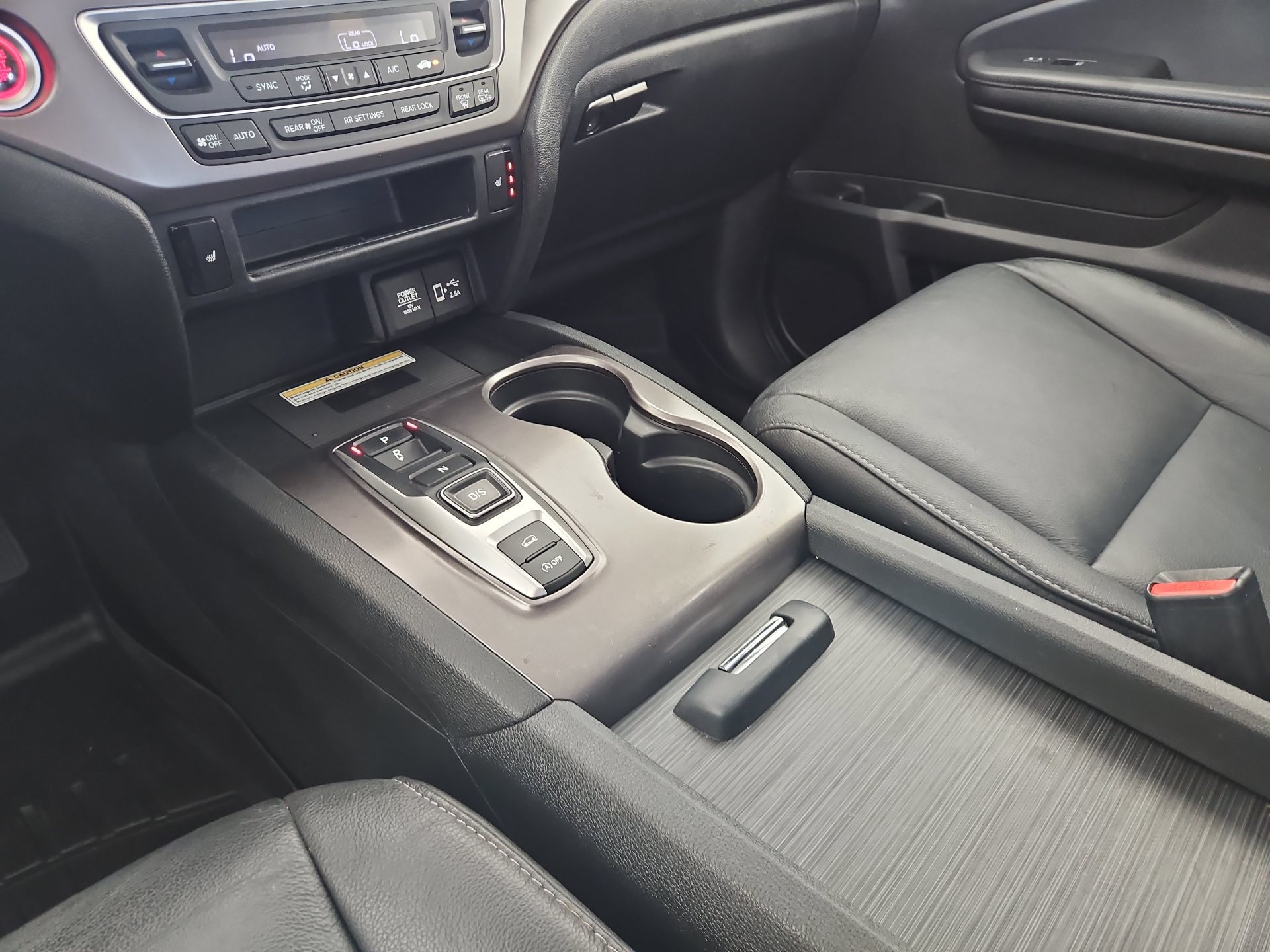 Used 2021 Honda Pilot Special Edition image 16