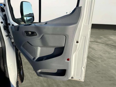 Used 2017 Ford Transit 250 148 High Roof image 18