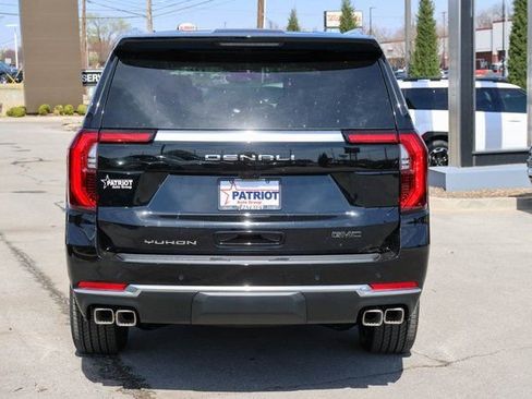 New 2026 GMC Yukon XL Denali w/ Denali Reserve Package AWD/4WD image 4