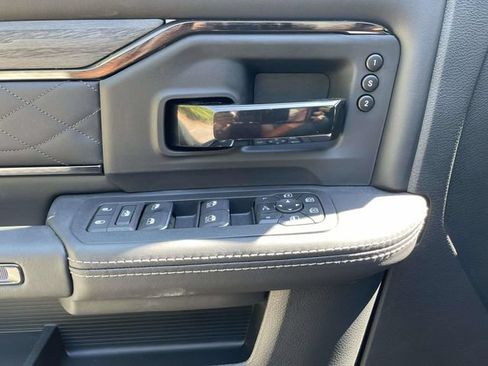 New 2027 RAM 3500 Limited AWD/4WD image 22