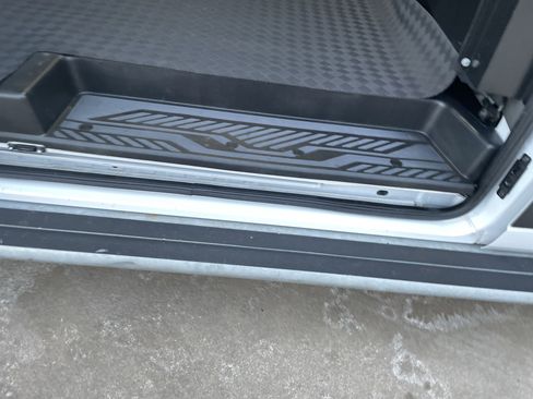 Used 2024 Ford Transit 250 Low Roof w/ Exterior Upgrade Package image 23