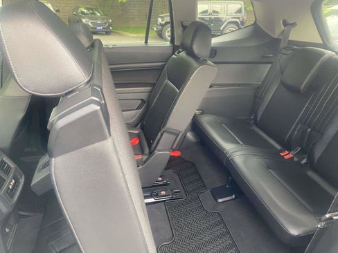Used 2019 Volkswagen Atlas SE w/ Panoramic Sunroof Package AWD/4WD image 25