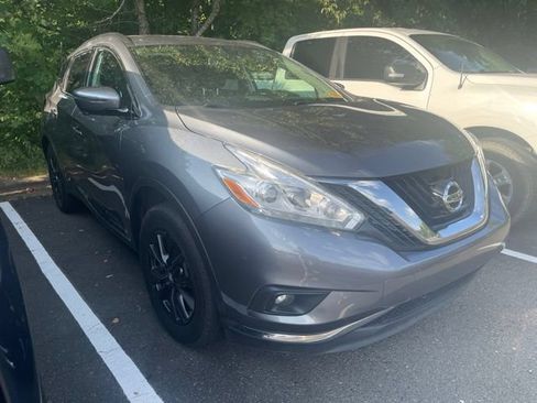 Used 2017 Nissan Murano SV w/ Premium Plus Package AWD/4WD image 3