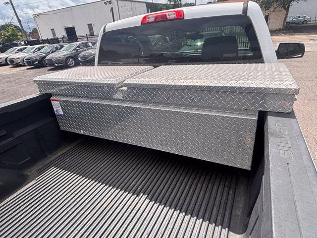 Used 2017 Chevrolet Silverado 1500 W/T w/ WT Convenience Package RWD image 9