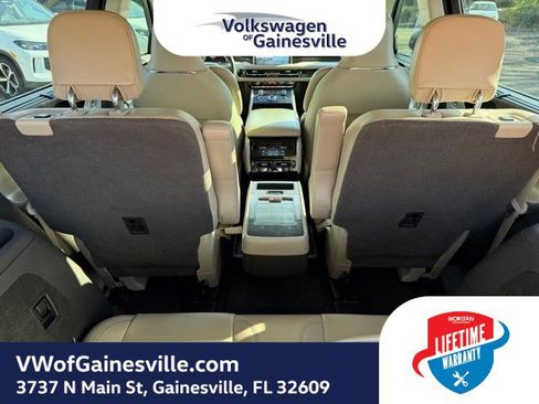 Used 2020 Lincoln Aviator Reserve w/ Equipment Group 202A image 7