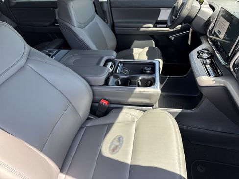 New 2026 Ford Expedition Max Active AWD/4WD image 15