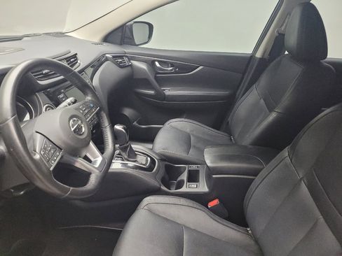 Used 2019 Nissan Rogue Sport SL AWD/4WD image 17