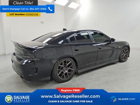 Used 2018 Dodge Charger R/T Scat Pack RWD image 4