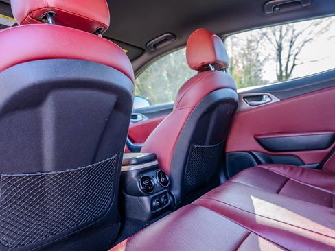 Used 2019 Kia Stinger GT image 29