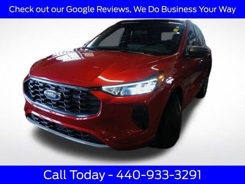 Certified 2023 Ford Escape ST-Line w/ Tech Pack #1 image 17