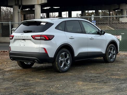 New 2026 Ford Escape ST-Line w/ Cold Weather Package image 4