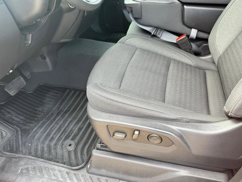 Used 2023 Chevrolet Silverado 1500 Custom RWD image 17