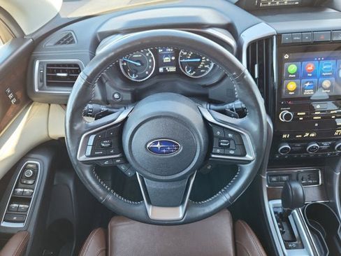 Used 2022 Subaru Ascent Touring AWD/4WD image 12