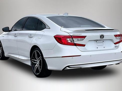 Used 2021 Honda Accord Touring image 4