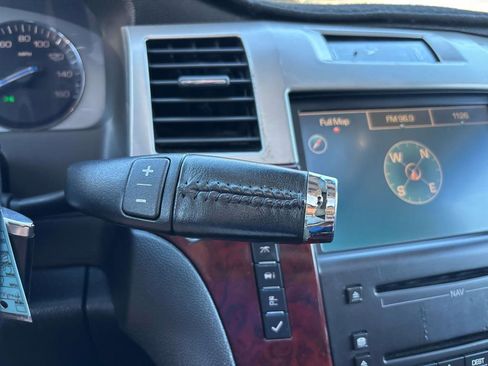 Used 2008 Cadillac Escalade AWD image 26