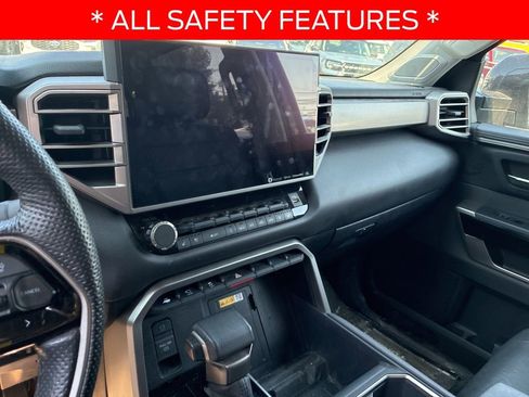 Used 2024 Toyota Tundra Limited image 13