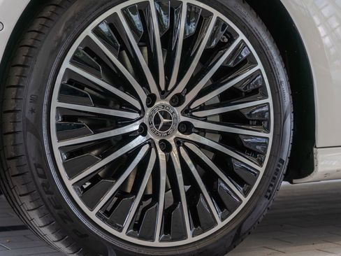 Used 2026 Mercedes-Benz E 350 4MATIC Sedan image 31