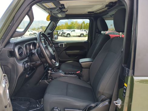 Used 2022 Jeep Wrangler Sport AWD/4WD image 23