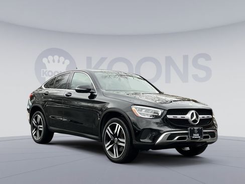 Used 2021 Mercedes-Benz GLC 300 4MATIC Coupe image 8