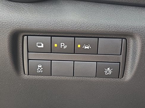 Used 2025 Nissan Versa S w/ Trunk Package FWD image 31