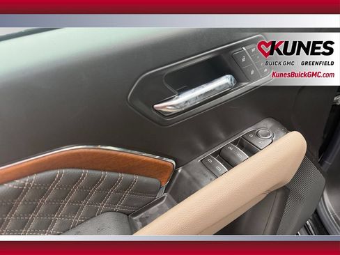 New 2026 GMC Canyon Denali AWD/4WD image 16