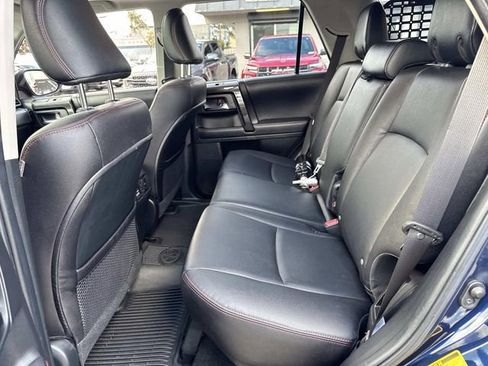 Used 2018 Toyota 4Runner TRD Off-Road Premium image 14