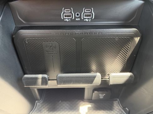 Used 2025 RAM 1500 Laramie w/ Sport Appearance Package AWD/4WD image 19