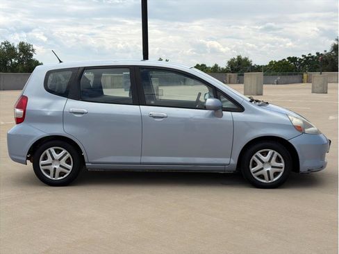Used 2008 Honda Fit image 9