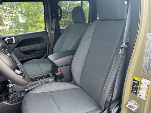 New 2025 Jeep Wrangler Sport S image 20