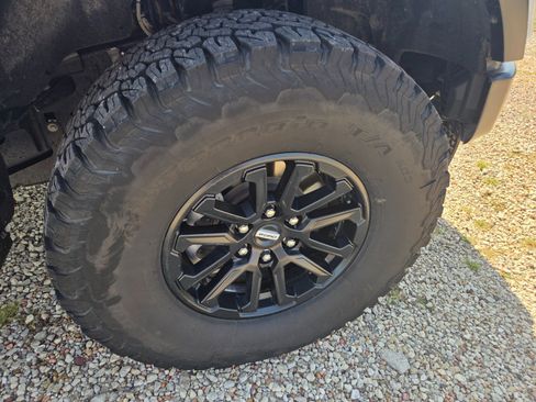 Used 2024 Ford F150 Raptor AWD/4WD image 14