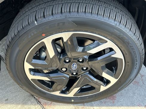 New 2025 Subaru Forester Limited image 6