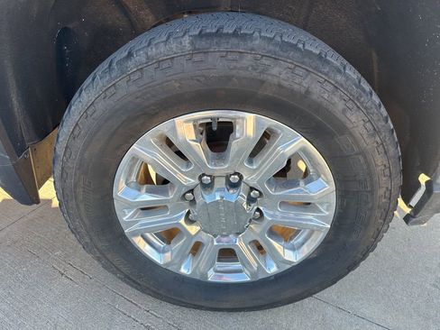 Used 2020 GMC Sierra 3500 SLT w/ SLT Premium Plus Package image 10