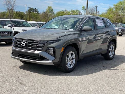 New 2026 Hyundai Tucson SE AWD/4WD image 3
