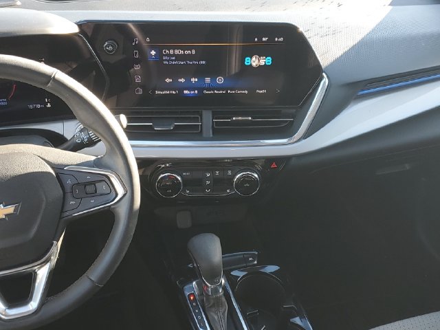 Certified 2024 Chevrolet Trax LT w/ Driver Confidence Package FWD image 13