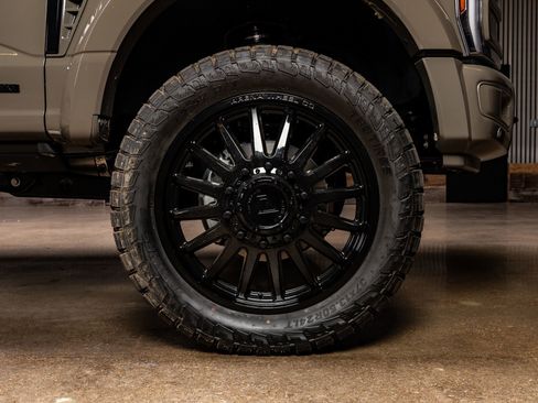 Used 2026 Ford F450 King Ranch w/ Chrome Package image 11