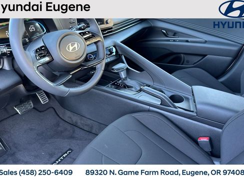 New 2025 Hyundai Elantra Sport image 11