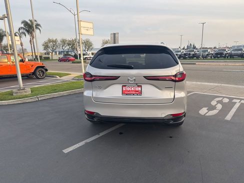 Used 2024 MAZDA CX-90 3.3 Turbo w/ Preferred Plus image 5