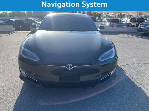 Used 2018 Tesla Model S 75D AWD/4WD image 3