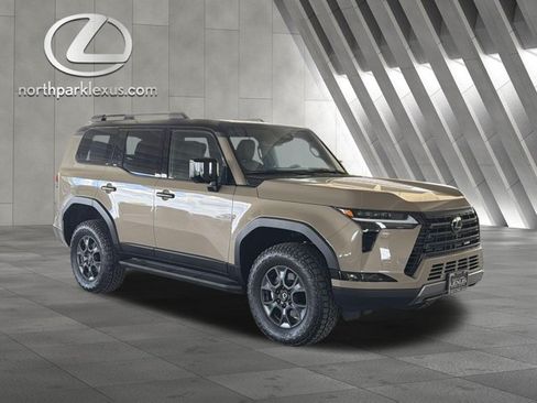 Certified 2026 Lexus GX 550 AWD/4WD image 5