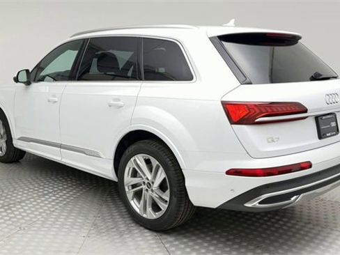 Certified 2022 Audi Q7 2.0T Premium Plus w/ Premium Plus Package image 4