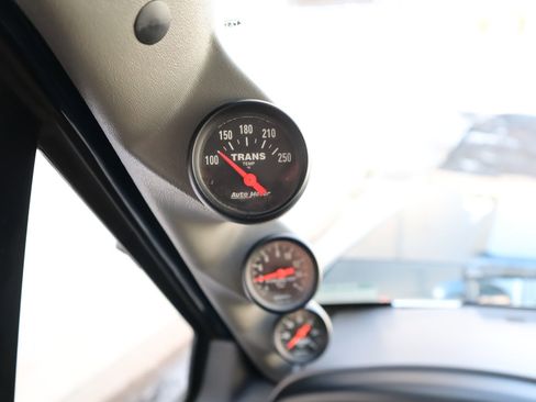 Used 1997 Ford F250 XLT HD image 41