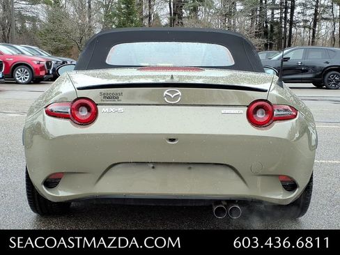 Certified 2024 MAZDA MX-5 Miata Club RWD image 25