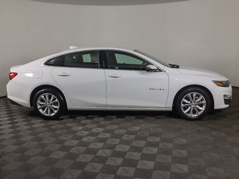 Used 2024 Chevrolet Malibu LT image 17