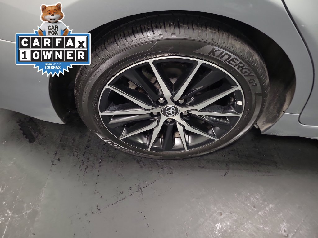 Used 2024 Toyota Camry SE w/ Convenience Package FWD image 11
