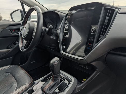 Used 2024 Subaru Crosstrek 2.5i Limited w/ Crosstrek Mirror Package image 23