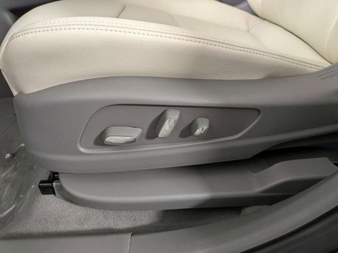 New 2025 Cadillac XT6 Premium Luxury w/ LPO, Floor Liner Package image 16