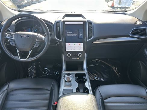 Certified 2022 Ford Edge SEL w/ Convenience Package image 15