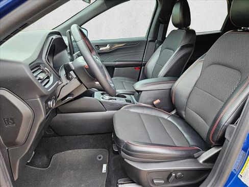 Used 2023 Ford Escape ST-Line w/ Tech Pack #1 image 16