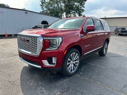 Used 2021 GMC Yukon Denali w/ Denali Premium Package RWD image 6