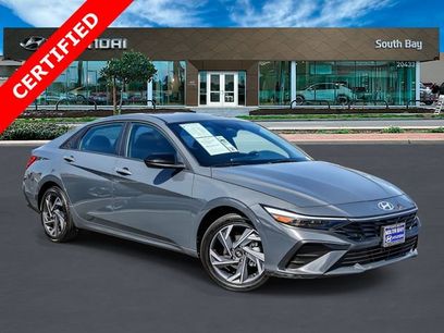 Certified 2025 Hyundai Elantra SEL